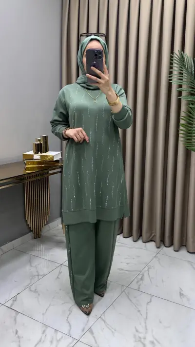 NAZ PANTOLUNLU TAKIM 