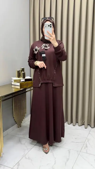 HÜLYA ETEKLİ TAKIM