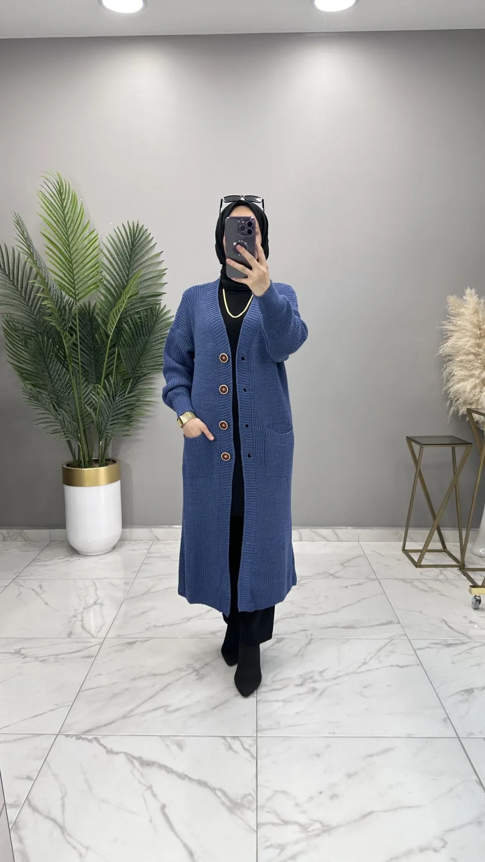 AZİZE HIRKA
