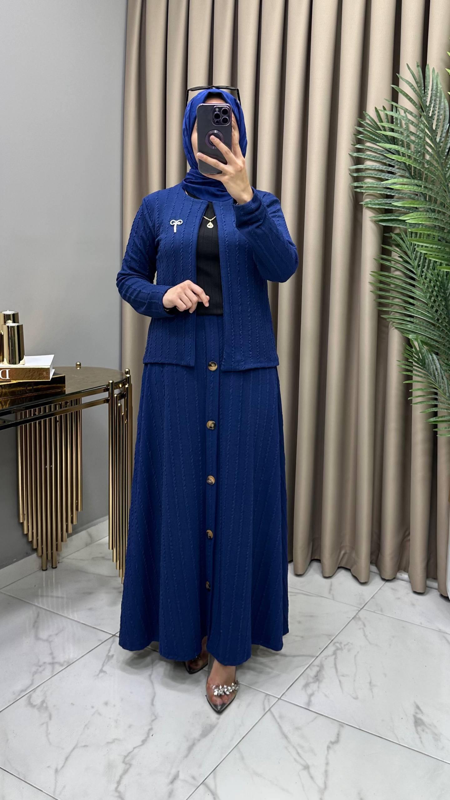 SELİN ETEKLİ TAKIM 