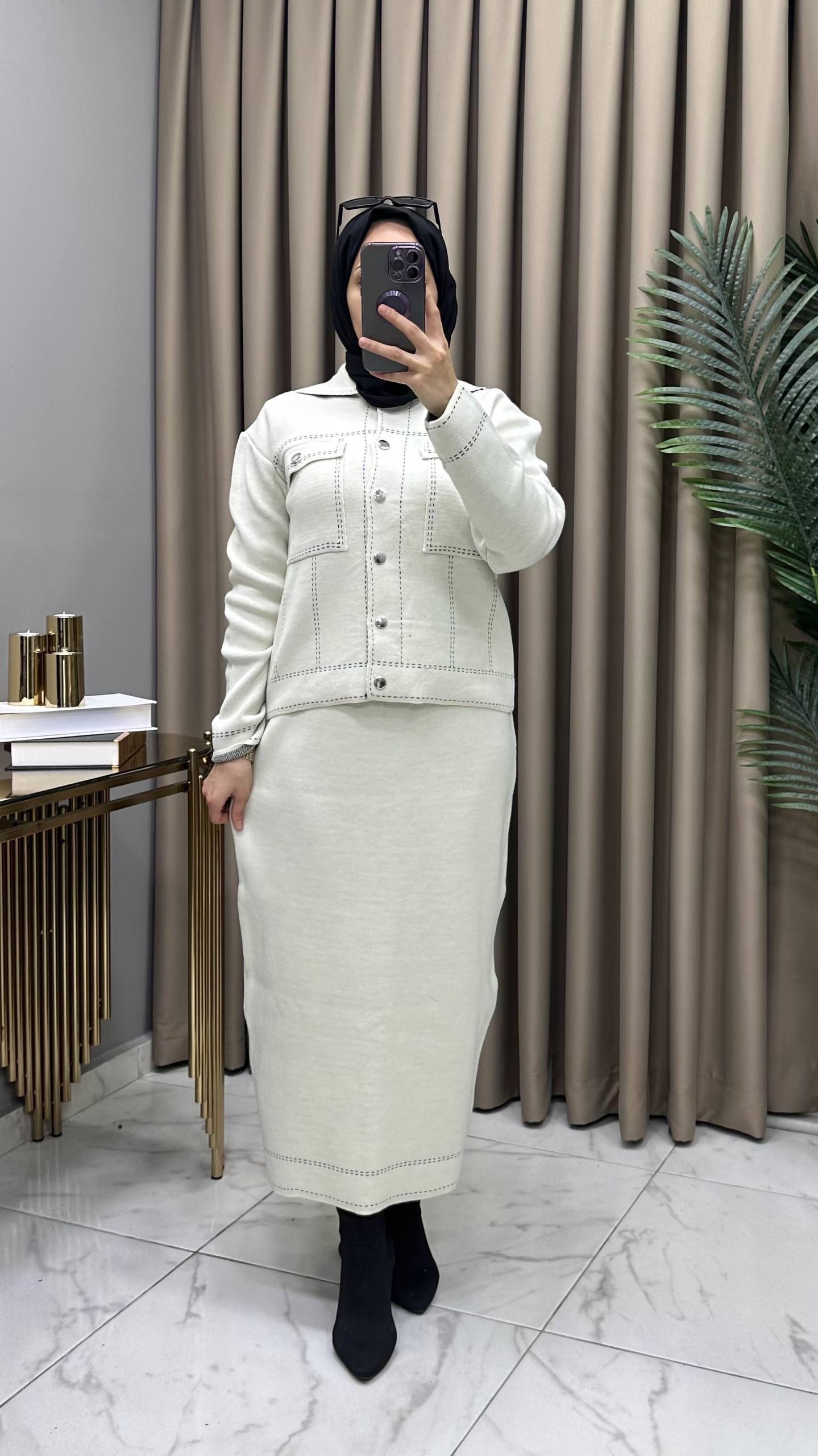 melis ceketli takım