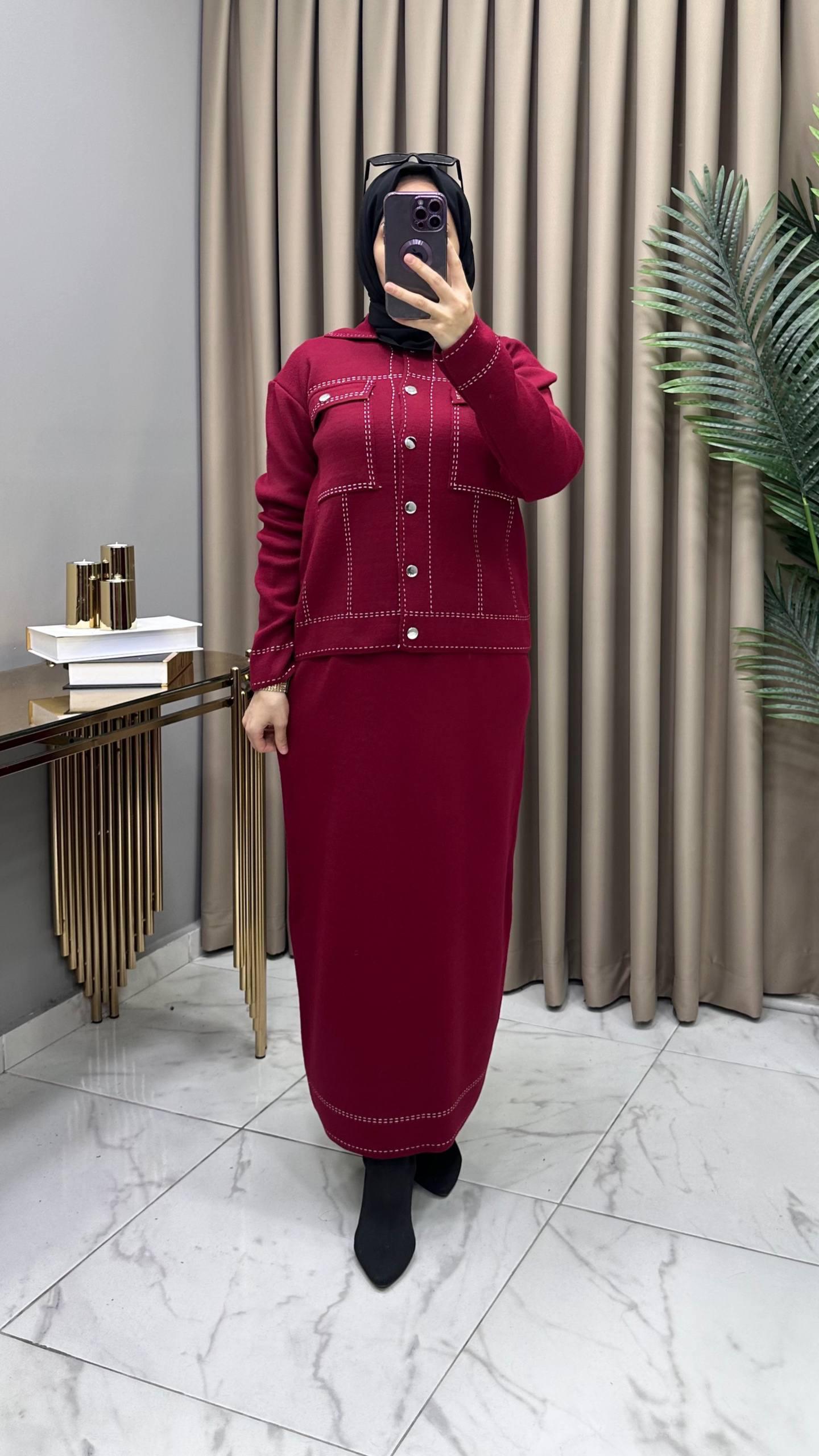 melis ceketli takım