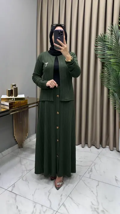 SELİN ETEKLİ TAKIM 