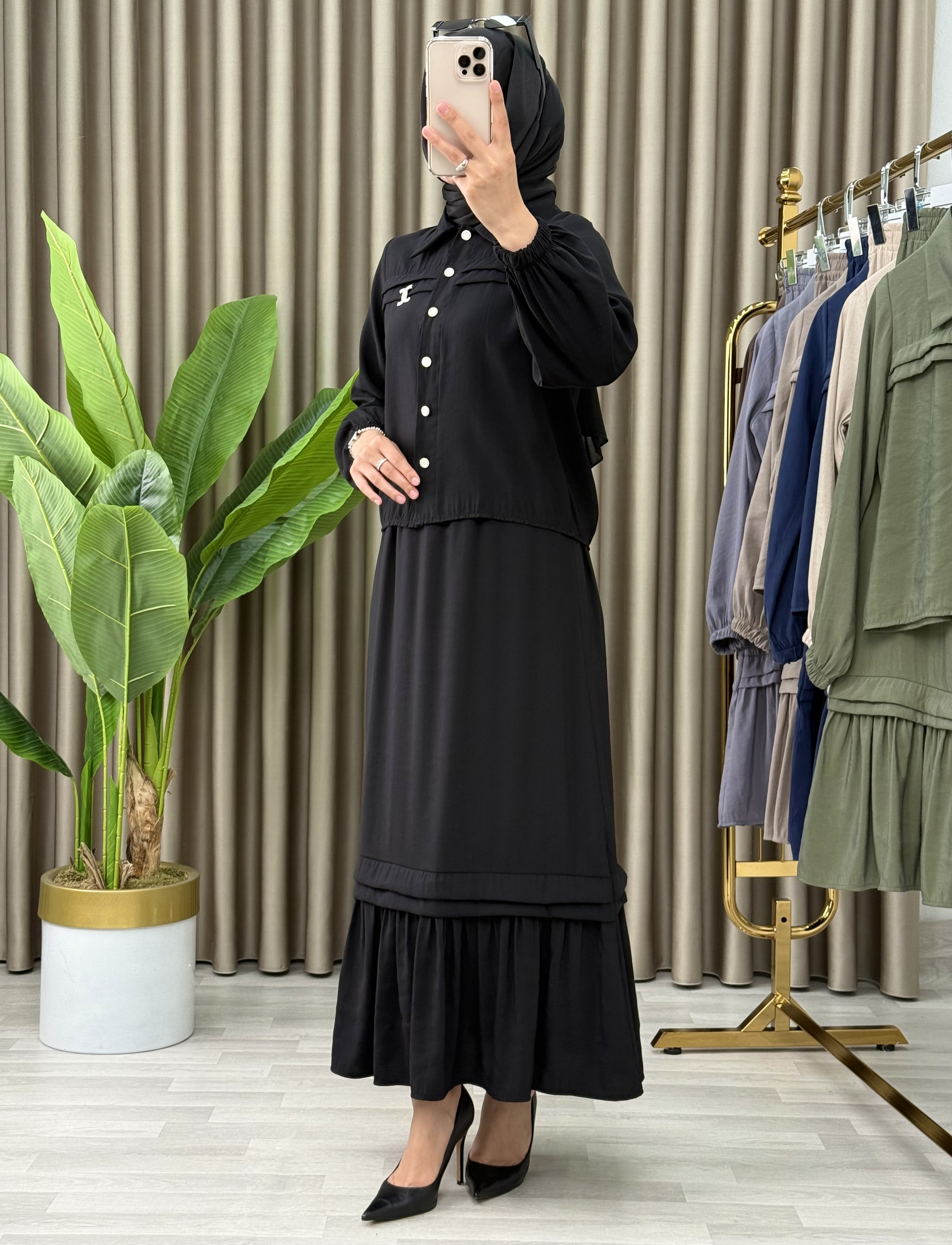 ESMİRA TAKIM 