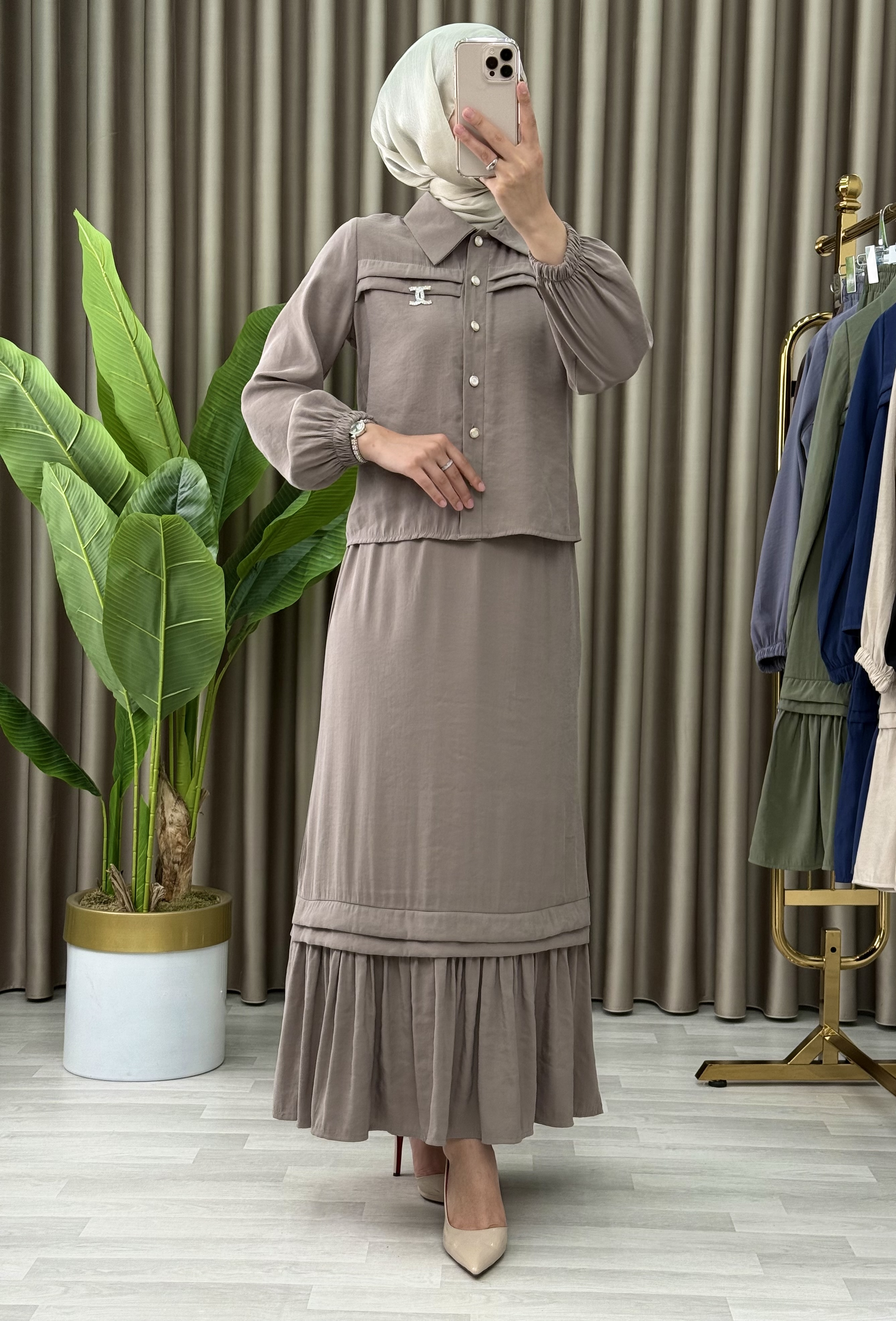 ESMİRA TAKIM 