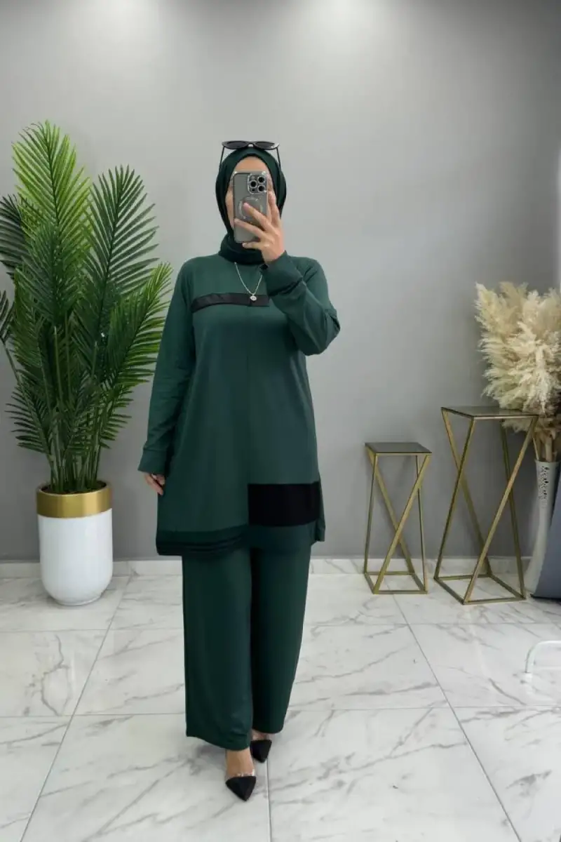 DERİ PARÇA DETAYLI ALEYNA TAKIM