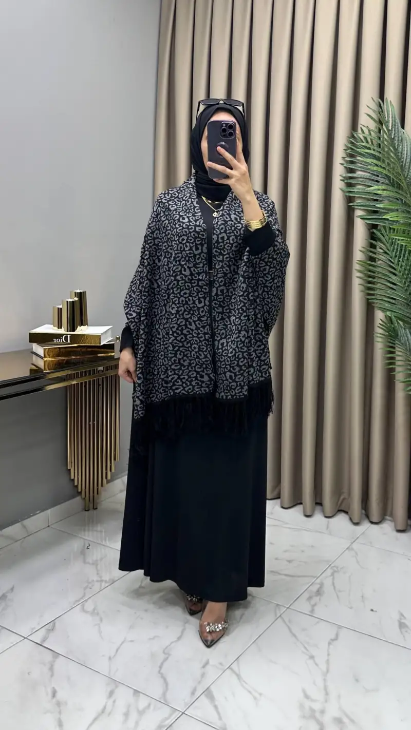 LEOPAR KOLLU ŞAL PANÇO 